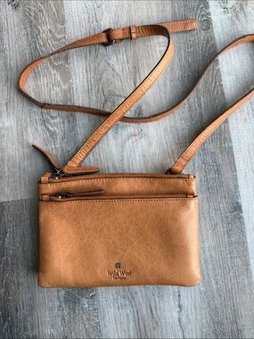 Wild West Los Angeles Tan Leather Crossbody Bag